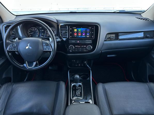Mitsubishi Outlander III Рестайлинг 2 с пробегом 2018 года, цена 2 655 000 рублей, 151996 км, внедорожник, Автокод Объявления