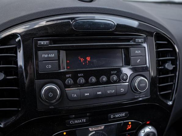 Nissan Juke I с пробегом 2013 года, цена 1 290 000 рублей, 229546 км, внедорожник, Автокод Объявления