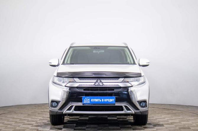 Mitsubishi Outlander III Рестайлинг 3 с пробегом 2019 года, цена 2 049 000 рублей, 161000 км, внедорожник, Автокод Объявления