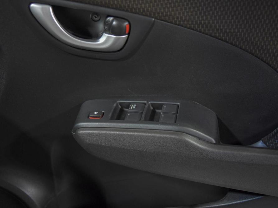 Honda Fit Shuttle I Санкт-Петербург  - изображение 12