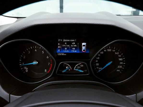 Ford Focus III Рестайлинг с пробегом 2017 года, цена 1 255 000 рублей, 129785 км, седан, Автокод Объявления