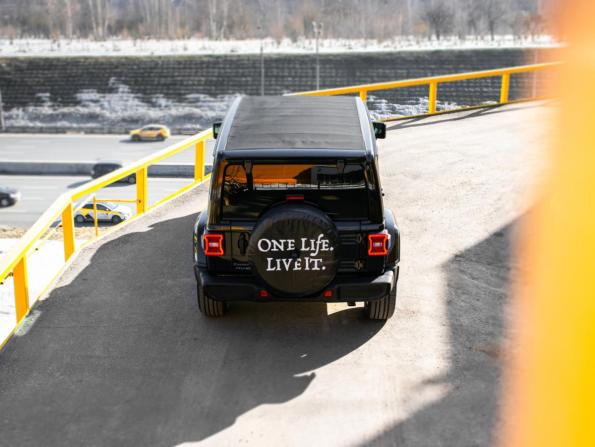 Jeep Wrangler IV (JL) Рестайлинг с пробегом 2025 года, цена 7 324 837 рублей, 2874 км, внедорожник, Автокод Объявления