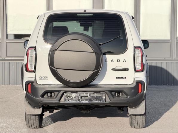 Lada (ВАЗ) Niva Travel I с пробегом 2023 года, цена 1 140 000 рублей, 42336 км, внедорожник, Автокод Объявления