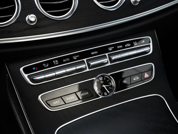 Mercedes-Benz E-Класс V (W213 S213 C238) с пробегом 2019 года, цена 3 199 000 рублей, 160387 км, седан, Автокод Объявления