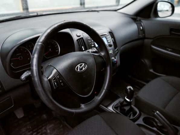 Hyundai i30 I Рестайлинг с пробегом 2010 года, цена 675 000 рублей, 174000 км, хэтчбек, Автокод Объявления
