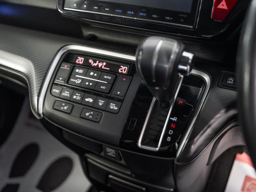 Honda Stepwgn V Рестайлинг Иркутск  - изображение 14