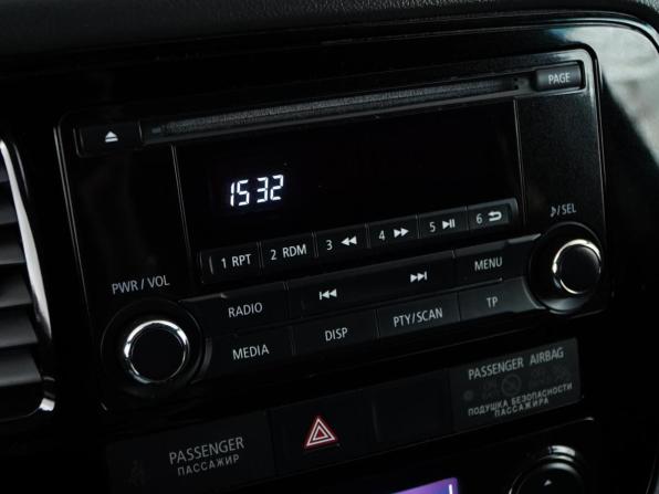 Mitsubishi Outlander III Рестайлинг 2 с пробегом 2018 года, цена 1 899 077 рублей, 139246 км, внедорожник, Автокод Объявления