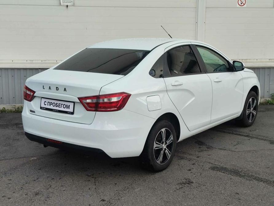 Lada (ВАЗ) Vesta I Санкт-Петербург  - изображение 4