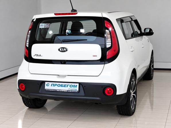 Kia Soul II Рестайлинг с пробегом 2018 года, цена 1 440 000 рублей, 117301 км, хэтчбек, Автокод Объявления