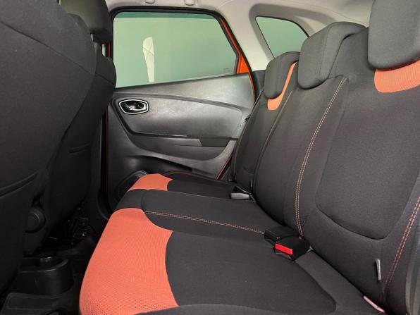 Renault Kaptur I с пробегом 2016 года, цена 1 249 000 рублей, 217920 км, внедорожник, Автокод Объявления