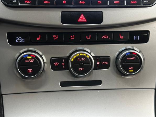 Volkswagen Passat B7 с пробегом 2014 года, цена 1 149 000 рублей, 184027 км, седан, Автокод Объявления
