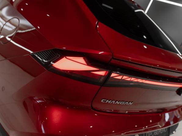 Changan UNI-V I с пробегом 2024 года, цена 2 440 000 рублей, 11279 км, лифтбек, Автокод Объявления