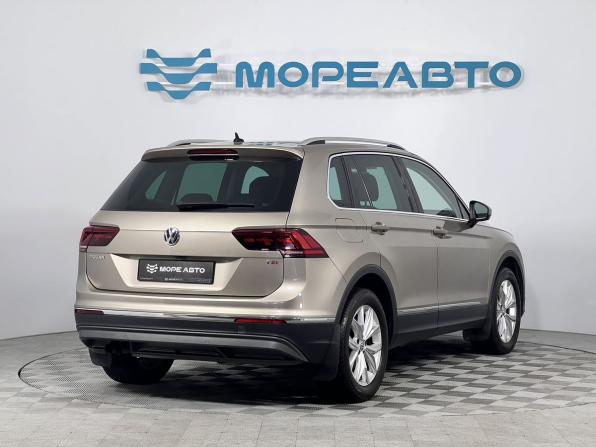 Volkswagen Tiguan II с пробегом 2017 года, цена 2 050 000 рублей, 164830 км, внедорожник, Автокод Объявления
