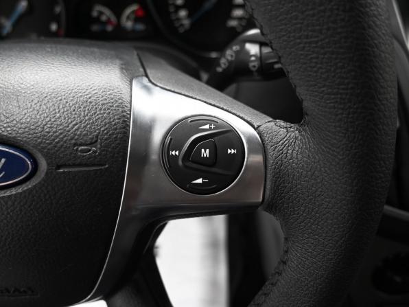 Ford Focus III с пробегом 2013 года, цена 895 000 рублей, 172729 км, универсал, Автокод Объявления