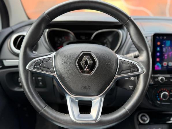 Renault Kaptur I Рестайлинг с пробегом 2021 года, цена 1 399 000 рублей, 56400 км, внедорожник, Автокод Объявления