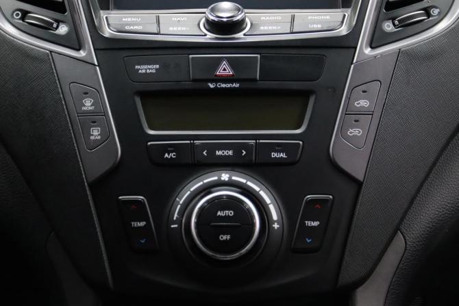 Hyundai Santa Fe III с пробегом 2012 года, цена 1 345 450 рублей, 337788 км, внедорожник, Автокод Объявления