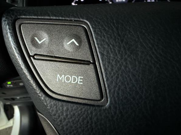 Lexus LS IV Рестайлинг с пробегом 2010 года, цена 1 930 000 рублей, 236387 км, седан, Автокод Объявления