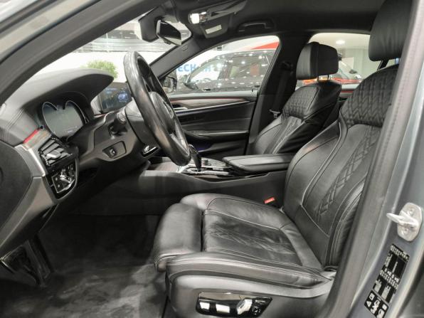 BMW 5 серии VII (G30/G31/G38) с пробегом 2018 года, цена 3 900 000 рублей, 216873 км, седан, Автокод Объявления