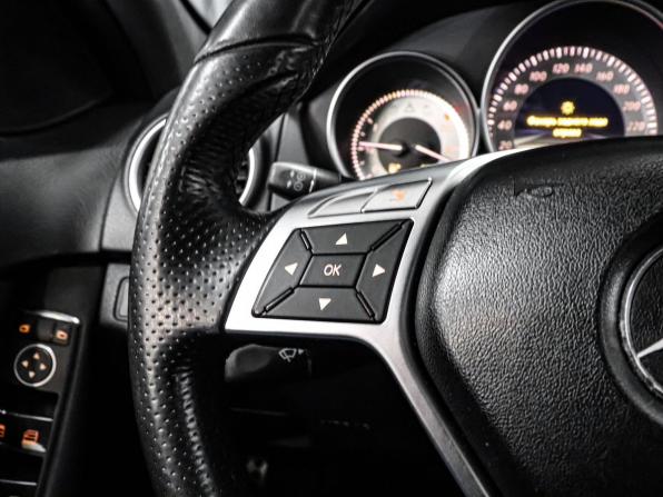 Mercedes-Benz C-Класс III (W204) Рестайлинг с пробегом 2012 года, цена 1 479 000 рублей, 257332 км, седан, Автокод Объявления