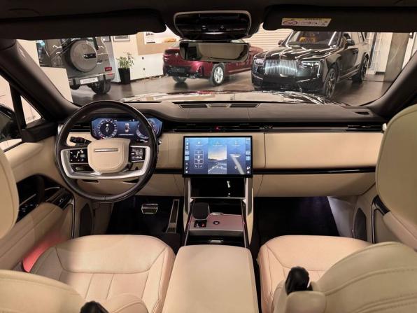 Land Rover Range Rover V с пробегом 2024 года, цена 20 790 000 рублей, 8956 км, внедорожник, Автокод Объявления