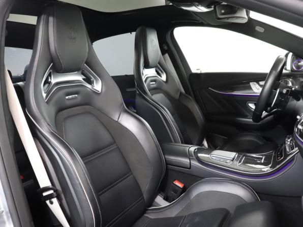 Mercedes-Benz E-Класс AMG V (W213) Рестайлинг с пробегом 2021 года, цена 8 999 000 рублей, 62970 км, седан, Автокод Объявления