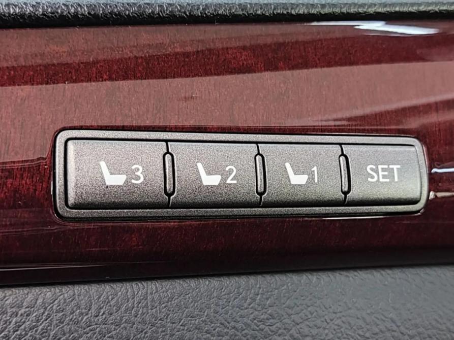 Lexus LX III Рестайлинг Барнаул  - изображение 36