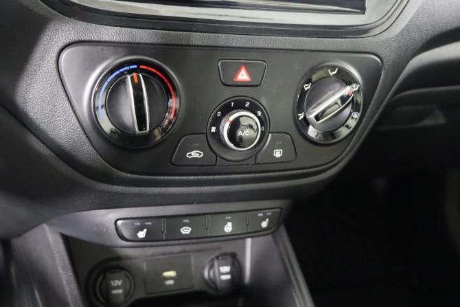 Hyundai Solaris II Рестайлинг с пробегом 2022 года, цена 1 699 990 рублей, 40469 км, седан, Автокод Объявления