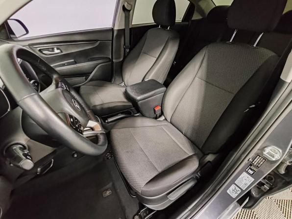 Kia Rio IV Рестайлинг с пробегом 2021 года, цена 1 485 000 рублей, 71596 км, седан, Автокод Объявления
