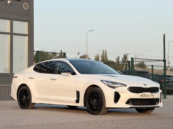 Kia Stinger I с пробегом 2019 года, цена 2 300 000 рублей, 92000 км, лифтбек, Автокод Объявления