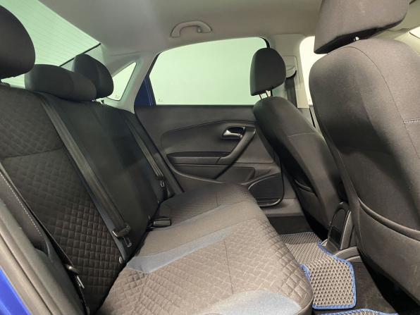 Volkswagen Polo V Рестайлинг с пробегом 2019 года, цена 1 240 000 рублей, 50232 км, седан, Автокод Объявления