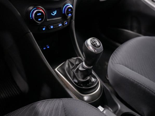 Hyundai Solaris I Рестайлинг с пробегом 2014 года, цена 875 000 рублей, 163136 км, седан, Автокод Объявления