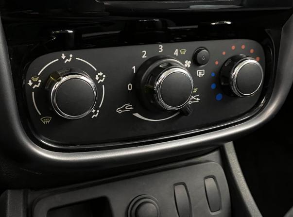 Renault Duster I с пробегом 2013 года, цена 589 000 рублей, 208948 км, внедорожник, Автокод Объявления