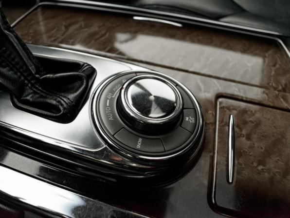 Infiniti QX56 II с пробегом 2011 года, цена 1 875 000 рублей, 126786 км, внедорожник, Автокод Объявления