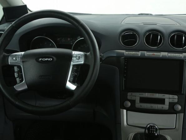 Ford S-MAX I с пробегом 2007 года, цена 655 000 рублей, 253700 км, минивэн, Автокод Объявления