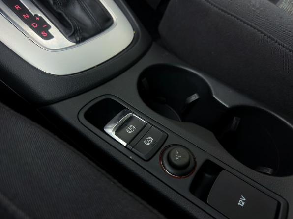 Audi Q3 I (8U) Рестайлинг с пробегом 2015 года, цена 1 999 000 рублей, 163300 км, внедорожник, Автокод Объявления