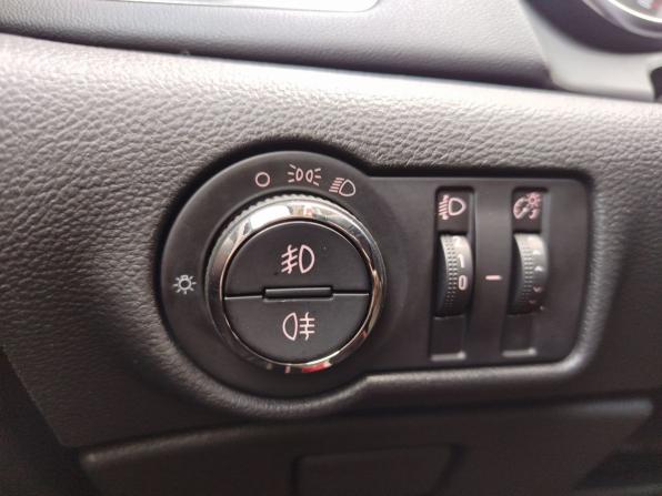 Opel Astra J с пробегом 2011 года, цена 649 000 рублей, 169182 км, хэтчбек, Автокод Объявления