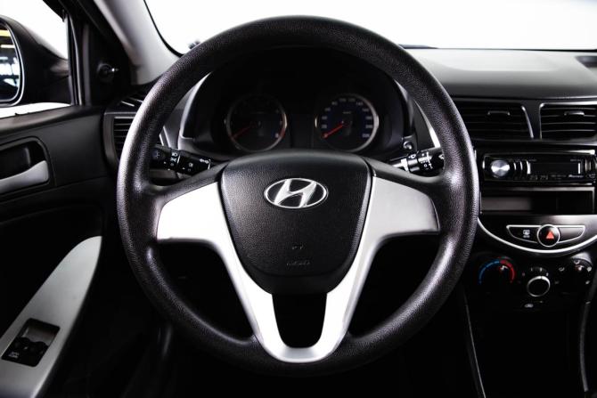 Hyundai Solaris I с пробегом 2011 года, цена 649 000 рублей, 189234 км, седан, Автокод Объявления