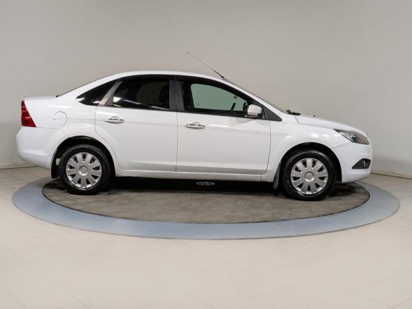 Ford Focus II Рестайлинг с пробегом 2008 года, цена 489 900 рублей, 318000 км, седан, Автокод Объявления