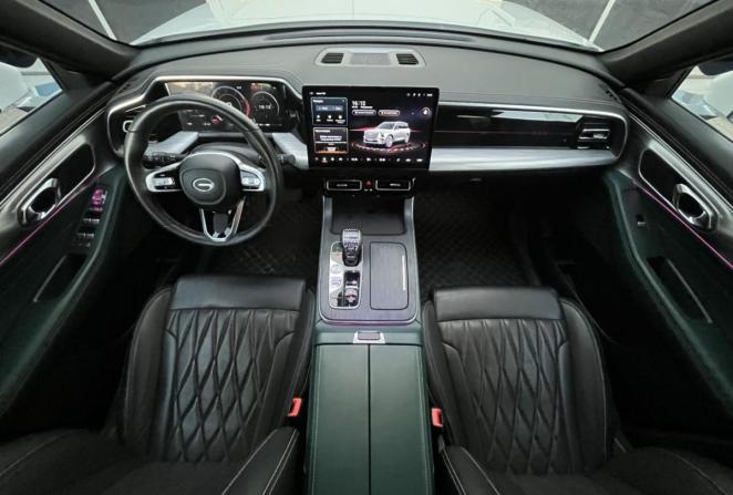GAC GS8 II с пробегом 2023 года, цена 2 950 000 рублей, 73277 км, внедорожник, Автокод Объявления