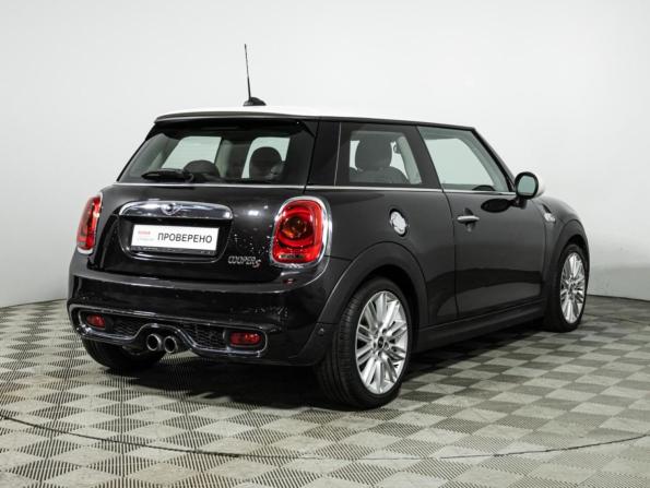 Mini Hatch III (F55/F56) с пробегом 2015 года, цена 1 995 000 рублей, 41090 км, хэтчбек, Автокод Объявления