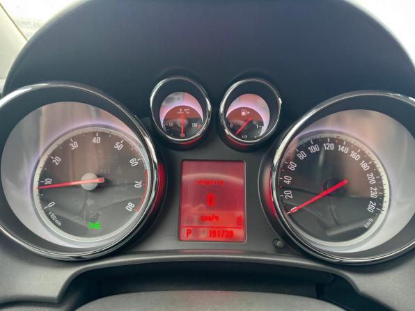 Opel Astra J с пробегом 2011 года, цена 470 000 рублей, 191634 км, хэтчбек, Автокод Объявления