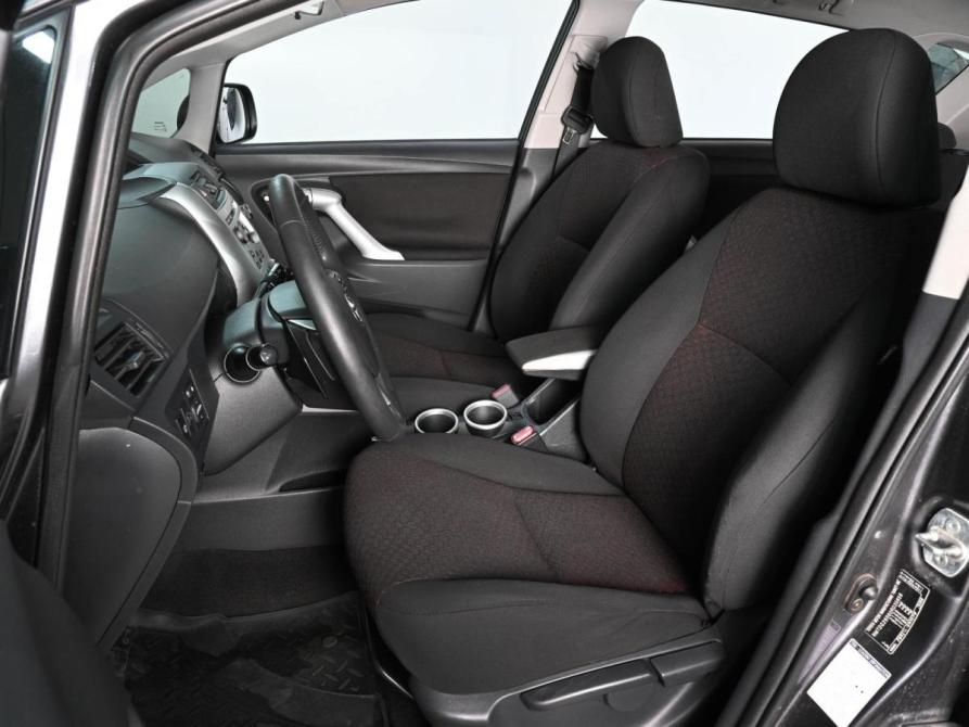 Toyota Verso I Ростов-на-Дону  - изображение 10