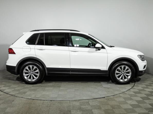 Volkswagen Tiguan II с пробегом 2020 года, цена 2 689 000 рублей, 69300 км, внедорожник, Автокод Объявления