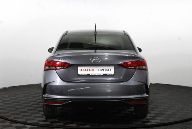 Hyundai Solaris II Рестайлинг с пробегом 2021 года, цена 1 635 000 рублей, 85051 км, седан, Автокод Объявления