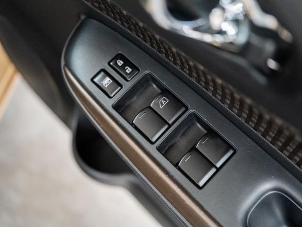 Nissan Note II Рестайлинг с пробегом 2018 года, цена 1 175 000 рублей, 71100 км, хэтчбек, Автокод Объявления