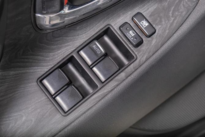 Toyota Camry VI (XV40) с пробегом 2006 года, цена 1 299 000 рублей, 376000 км, седан, Автокод Объявления