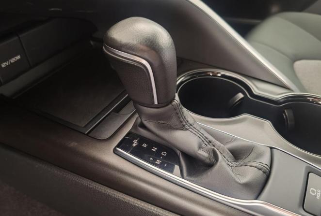 Toyota Camry VIII (XV70) Рестайлинг с пробегом 2021 года, цена 2 580 000 рублей, 112021 км, седан, Автокод Объявления