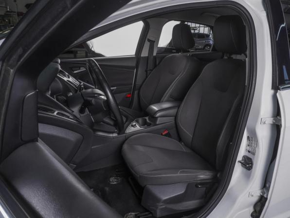 Ford Focus III с пробегом 2012 года, цена 719 000 рублей, 190803 км, хэтчбек, Автокод Объявления
