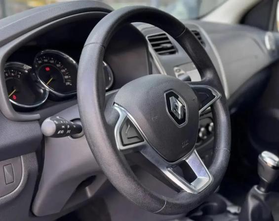 Renault Logan II Рестайлинг с пробегом 2021 года, цена 1 349 000 рублей, 69000 км, седан, Автокод Объявления