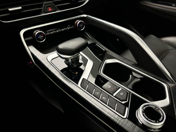 Geely Tugella I Рестайлинг с пробегом 2023 года, цена 3 199 000 рублей, 27594 км, внедорожник, Автокод Объявления
